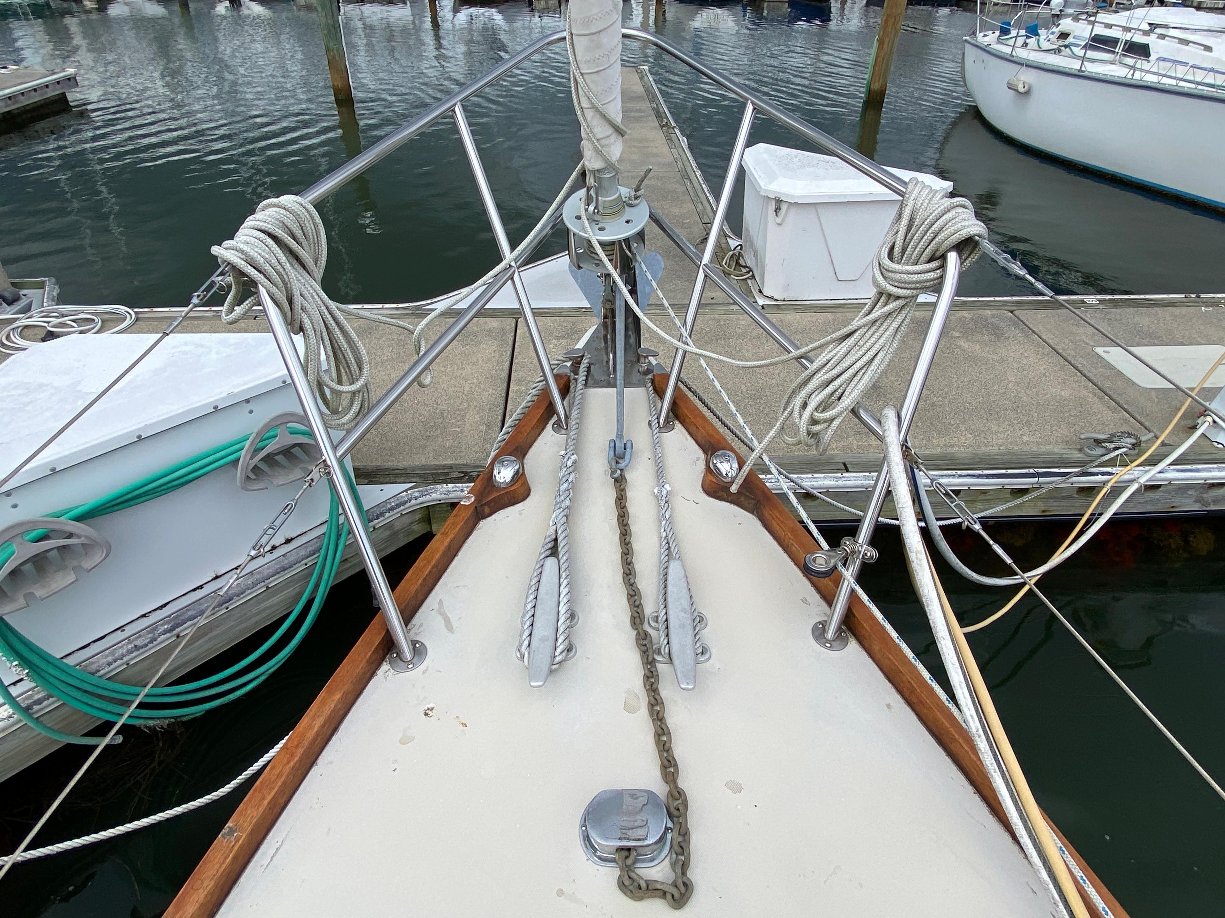 1980 Bristol 40 Centerboard Yawl Jolle und jollenkreuzer Kaufen ...