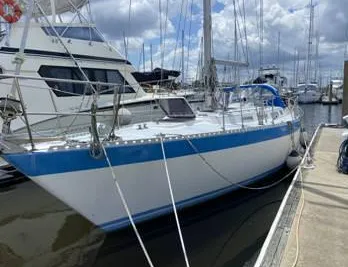 Wauquiez Hood 38 Mark II