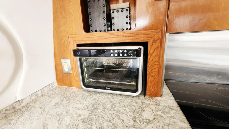 Livin' The Dream I Yacht Photos Pics 