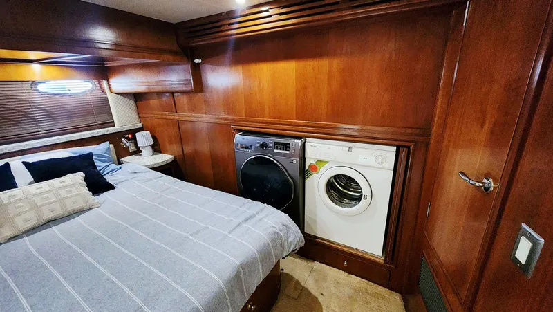 Livin' The Dream I Yacht Photos Pics 