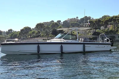 2018 Axopar 28T top