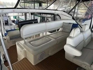  Yacht Photos Pics 2006 SILVERTON 35MY - Image 8