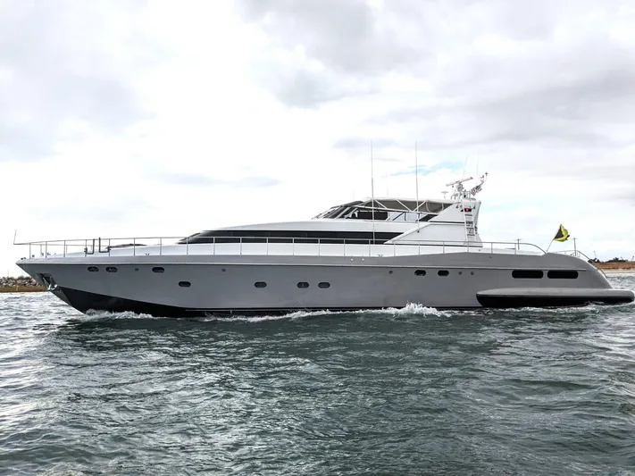 Alchemist Yacht Photos Pics 