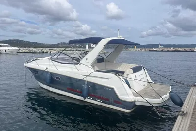 2012 Jeanneau Leader 8