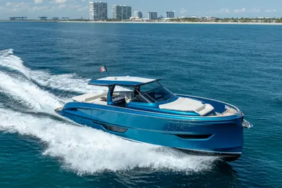 Solaris Power 52 open