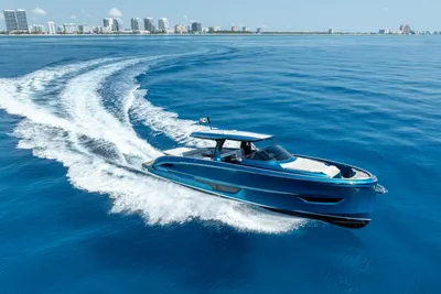 Solaris Power 52 open