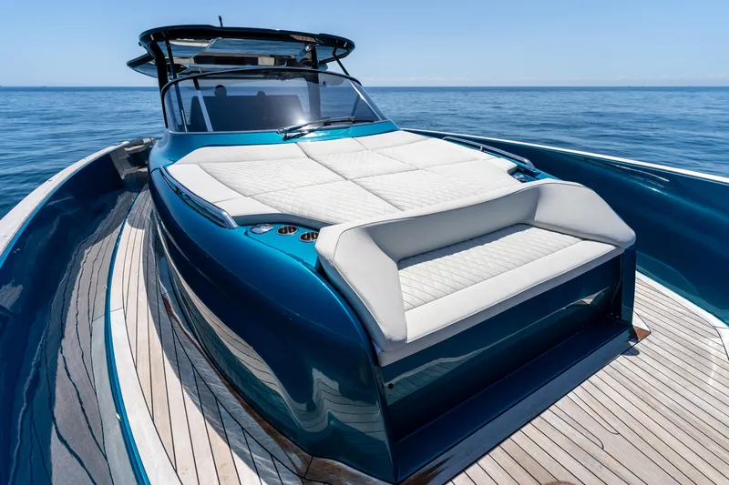  Yacht Photos Pics 2024 Solaris Power 52 Open yacht with sleek design and luxurious sunbathing area.