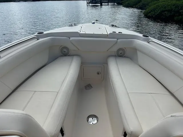 275-590 Brokerage Yacht Photos Pics 