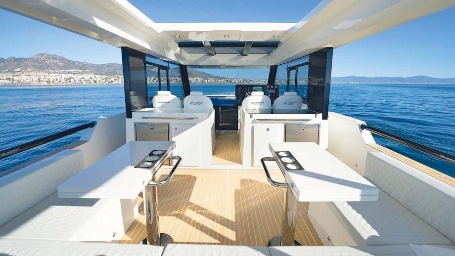 2024 De Antonio Yachts 49 