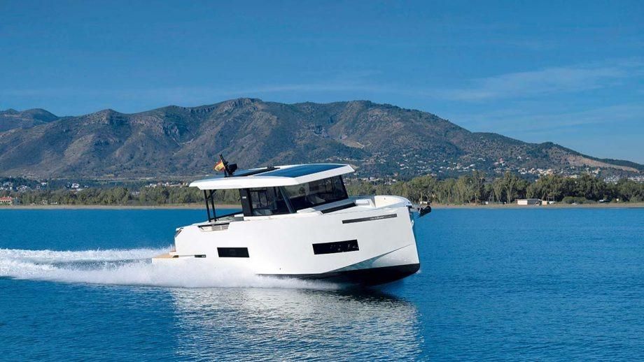 2024 De Antonio Yachts 49 