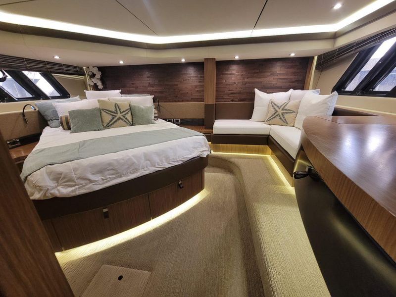 2016 Sea Ray L590 Fly