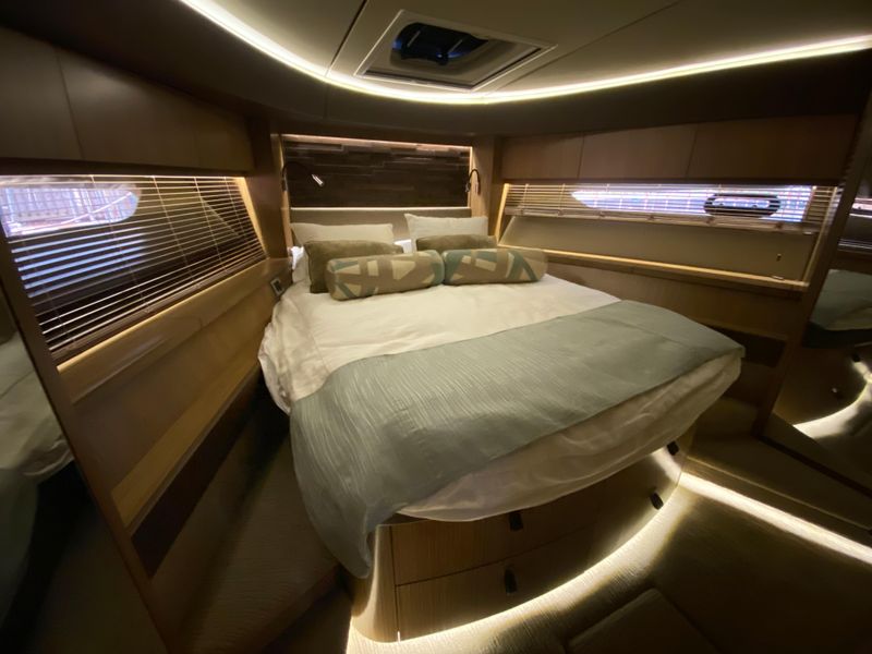 2016 Sea Ray L590 Fly