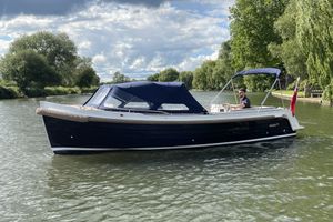 2022 Interboat Intender 820