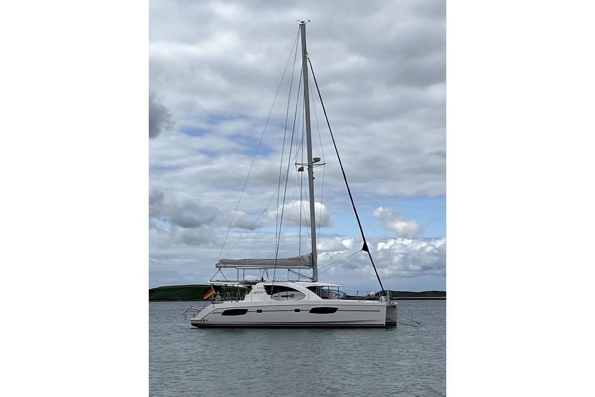 2011 Leopard 42 