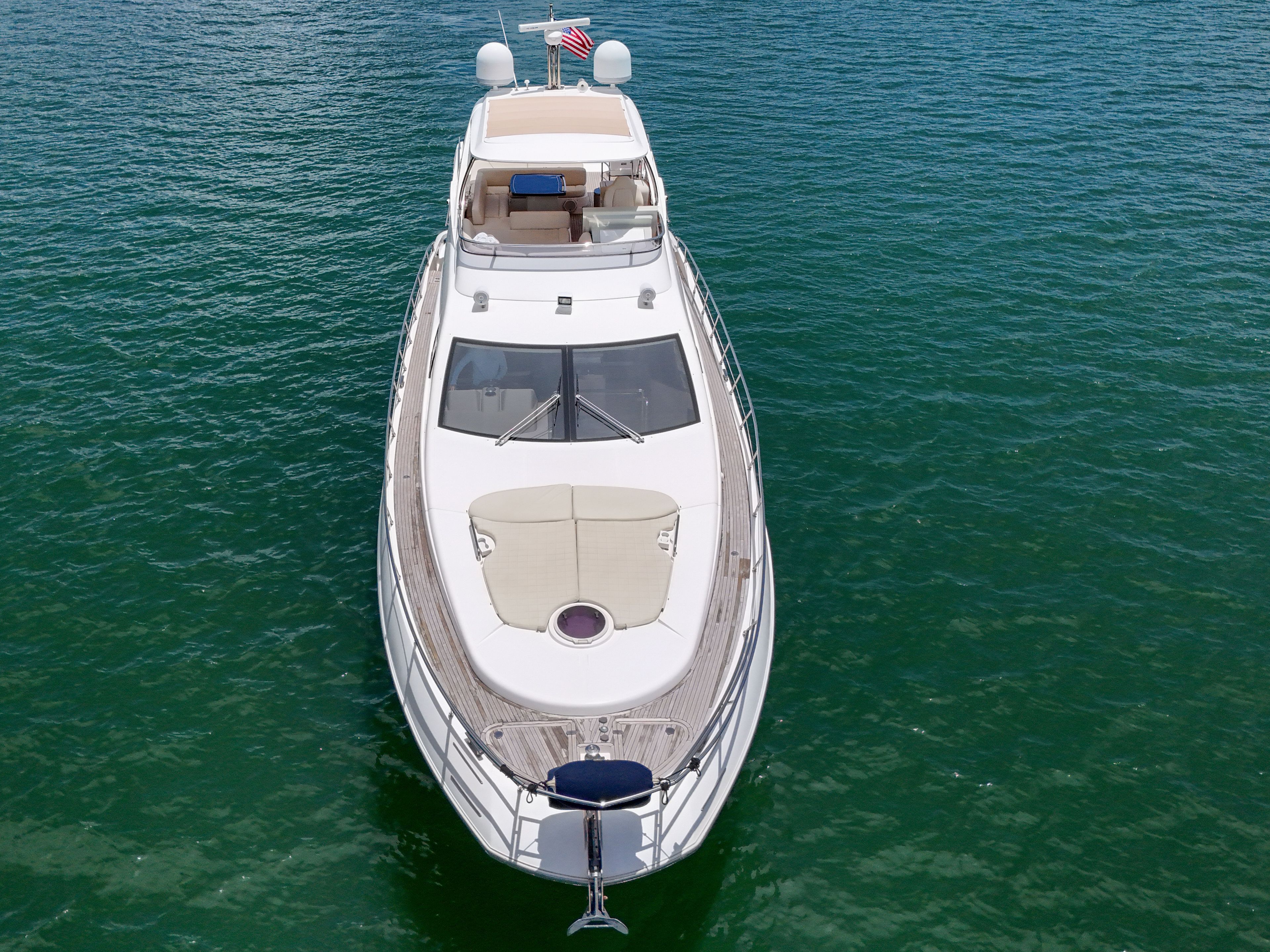 2012 Azimut 64 