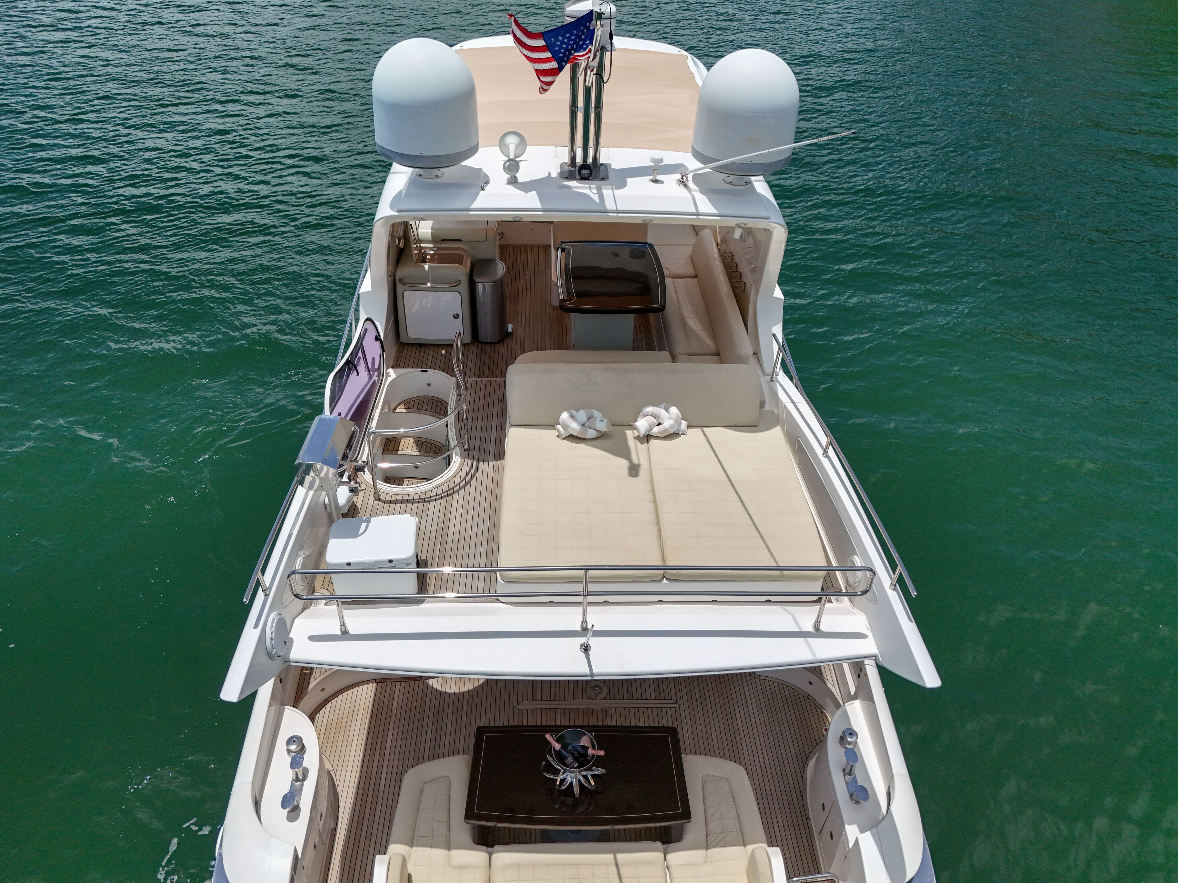 2012 Azimut 64 