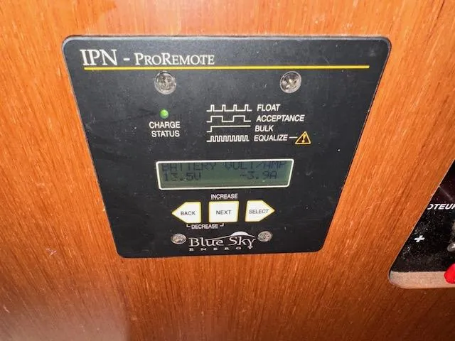 Lucky Yacht Photos Pics 