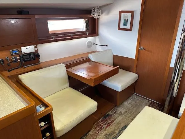 Lucky Yacht Photos Pics 