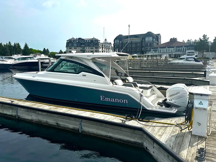 Emanon Yacht Photos Pics 