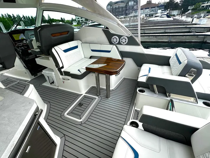 Emanon Yacht Photos Pics 