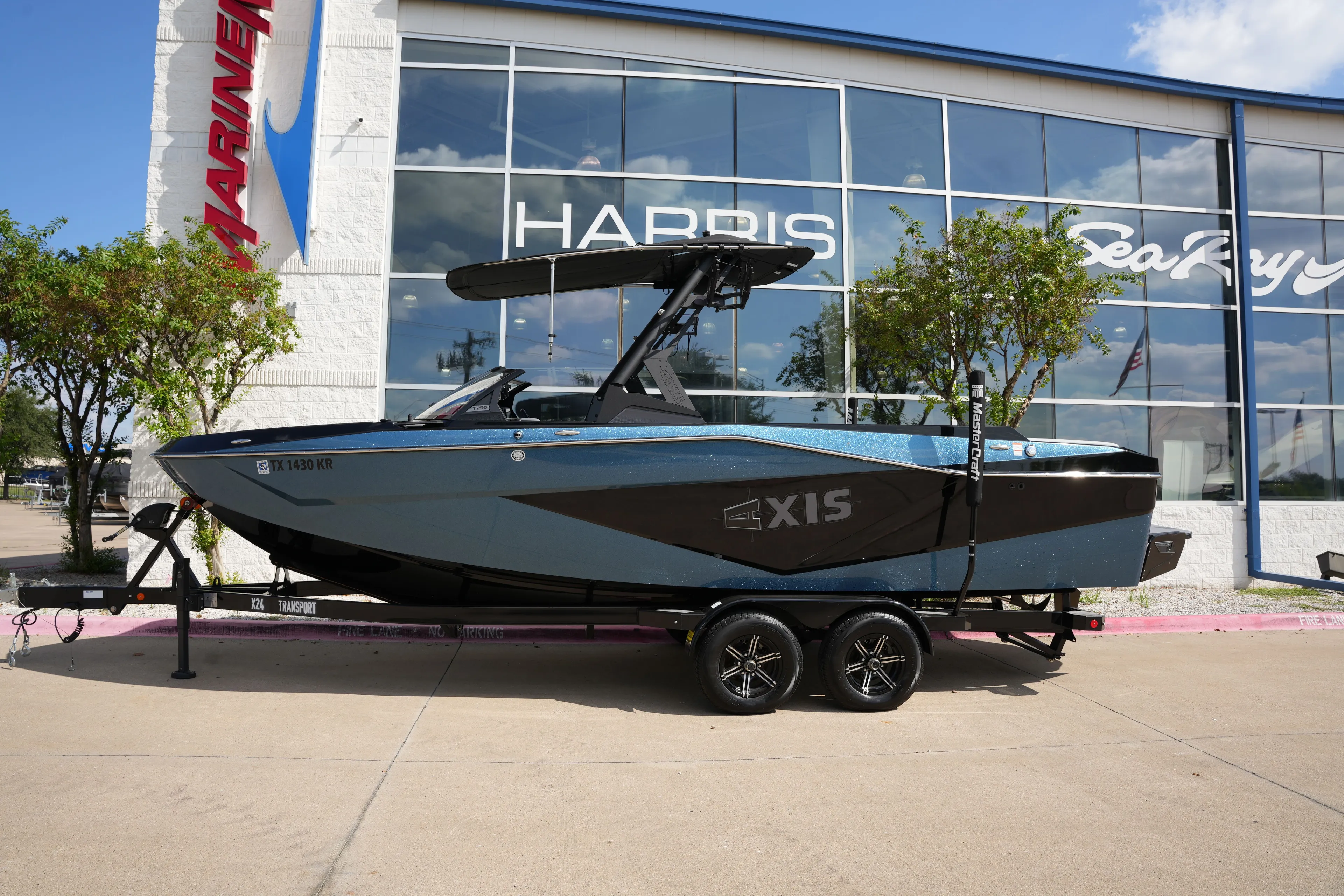 Axis T250