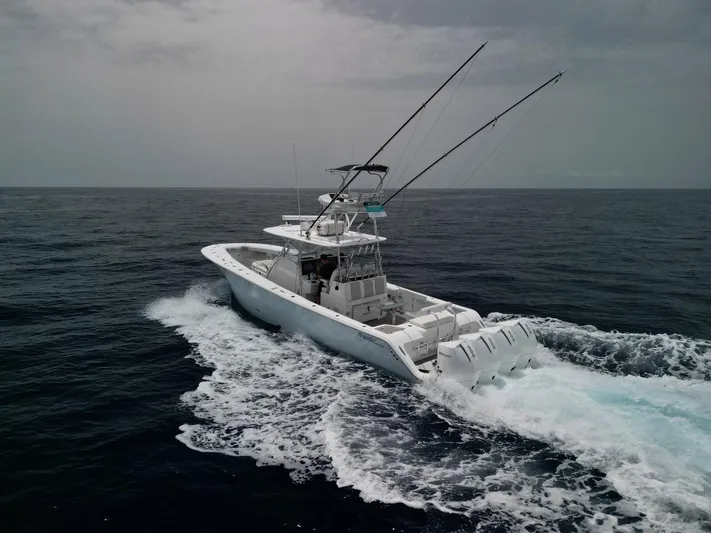 Bluefin Tales Yacht Photos Pics 2021 Front Runner 39 Center Console boat cruising on open ocean waters.