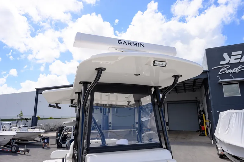  Yacht Photos Pics 2025 SeaVee 290B boat with Garmin equipment, displayed at SeaVee Boats facility.