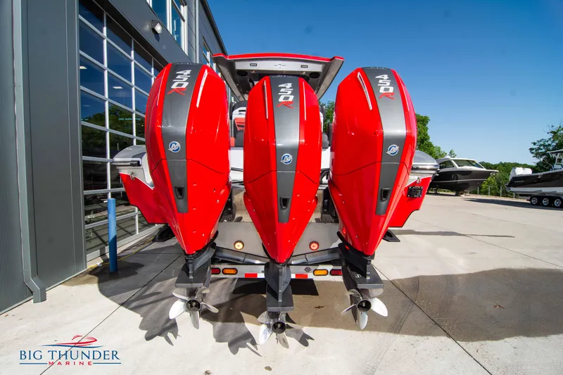  Yacht Photos Pics 2021 Fountain 38 SC boat with triple red Mercury outboard engines at Big Thunder Marine.