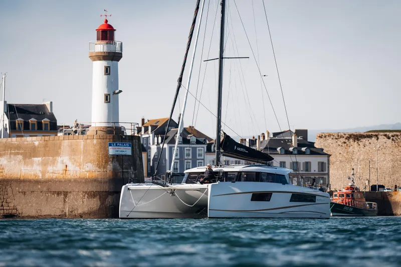  Yacht Photos Pics Nautitech 48