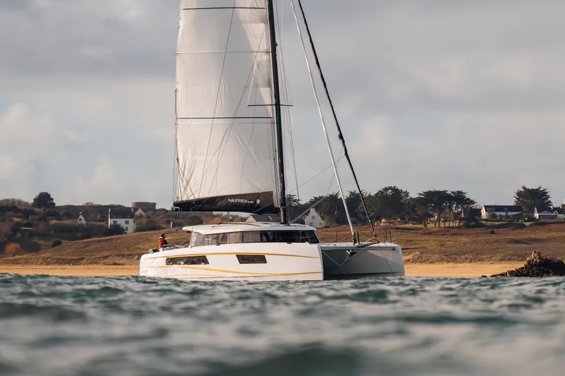  Yacht Photos Pics Nautitech 48