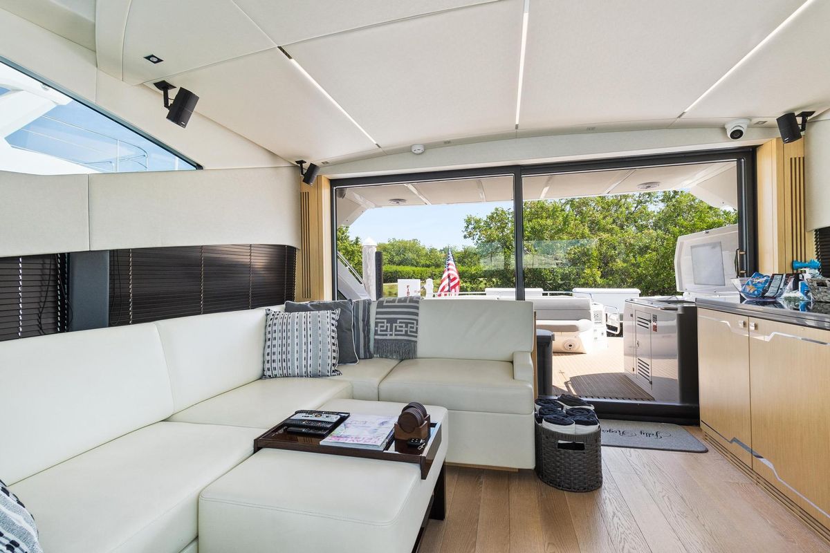 2018 Sunseeker 68 