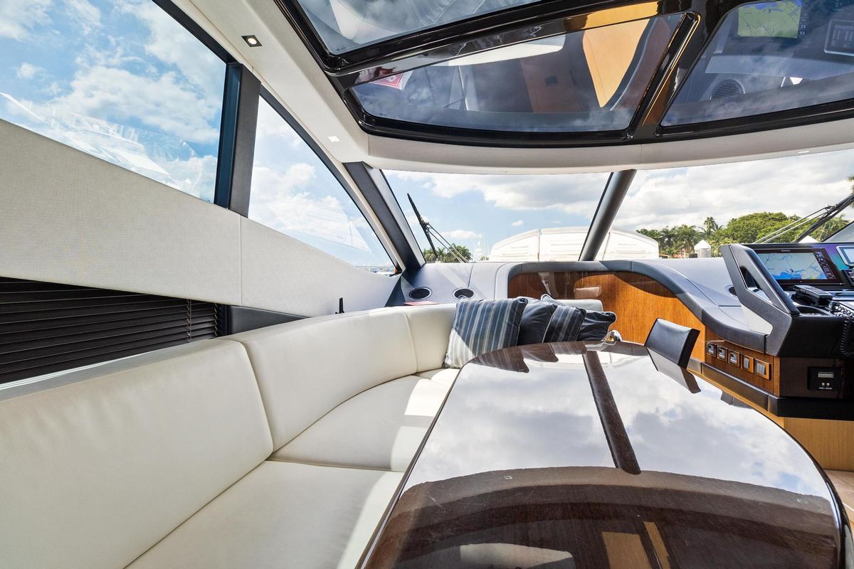 2018 Sunseeker 68 