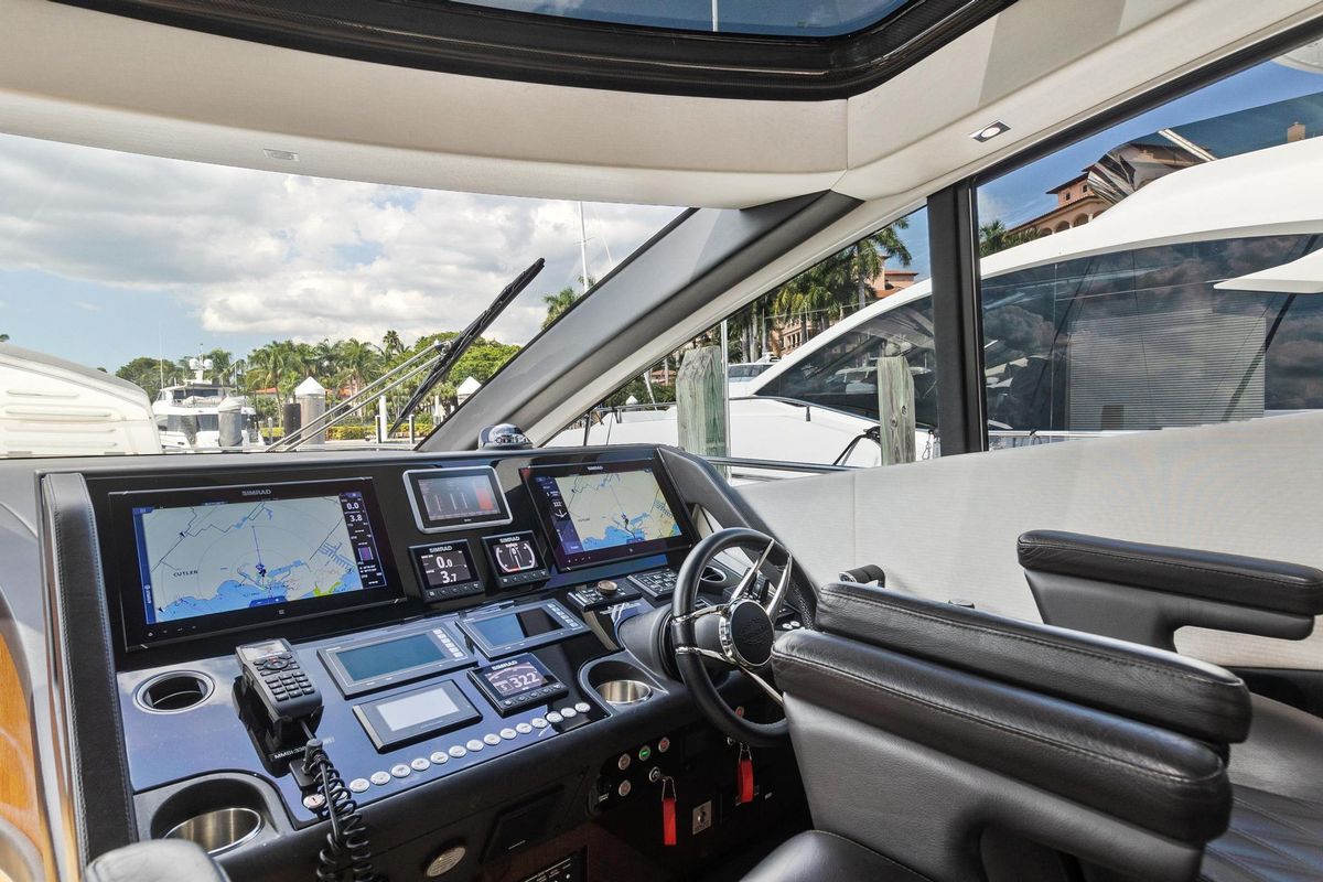 2018 Sunseeker 68 