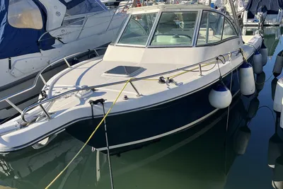 2005 Custom Pursuit 2670 Denali