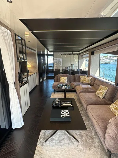 Victoria Yacht Photos Pics Luxurious interior of 2023 Cranchi Settantotto 78 yacht with elegant seating and decor.