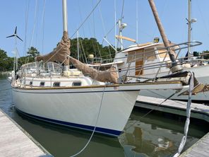 1988 Island Packet 38