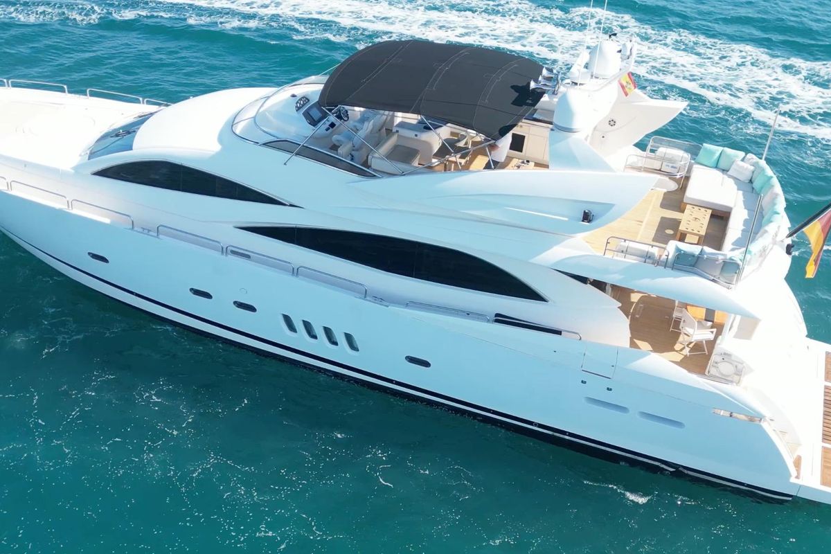 2004 Sunseeker 92 