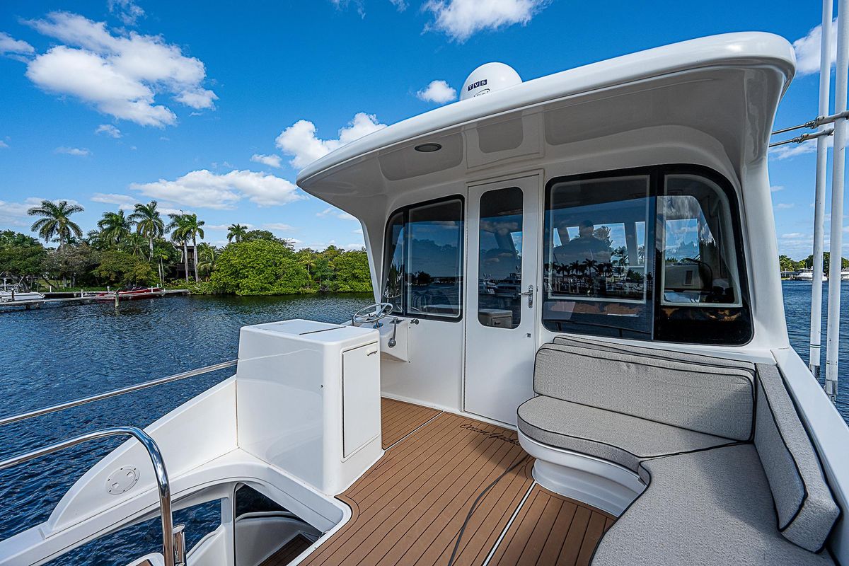2003 Ocean Yachts 65 