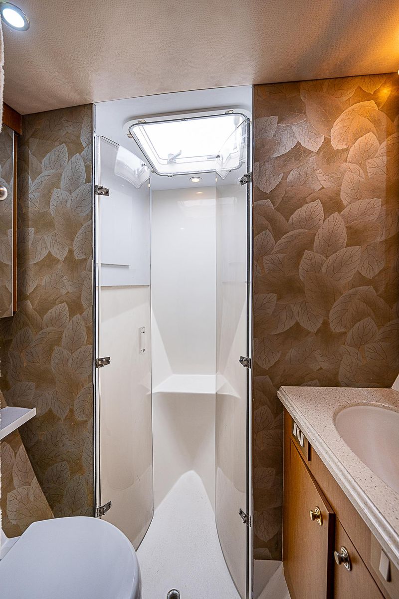 2003 Ocean Yachts 65 