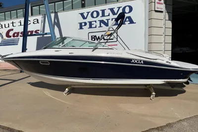 2006 Four Winns 240 BR Horizon