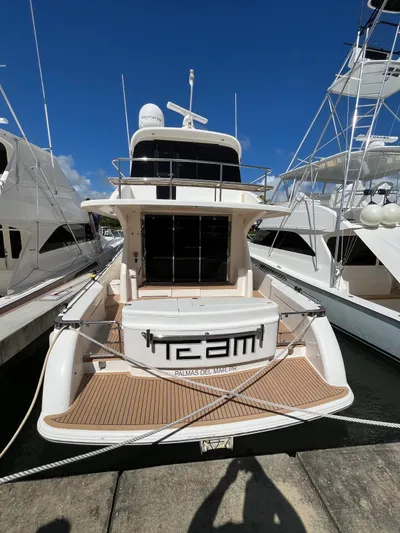 Team Yacht Photos Pics 