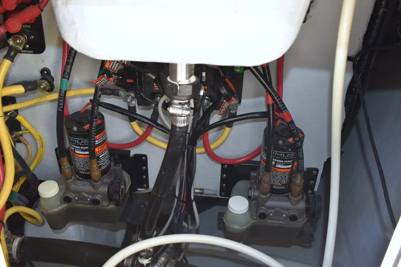 Serenita Yacht Photos Pics 