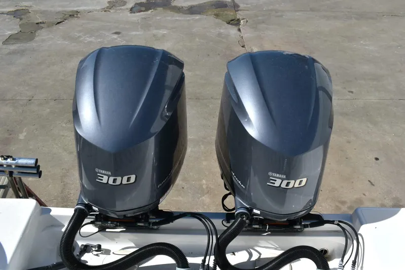 Serenita Yacht Photos Pics 