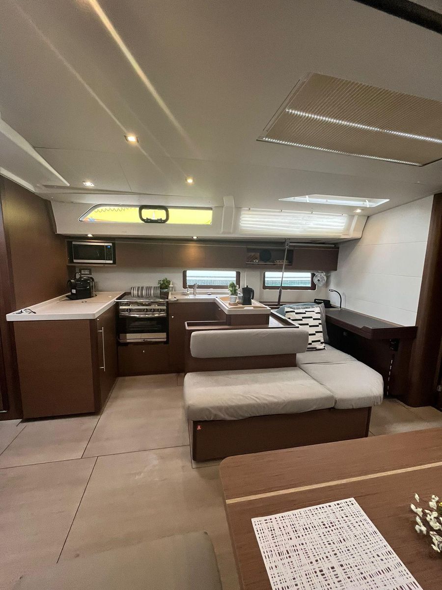 2023 Beneteau 50 