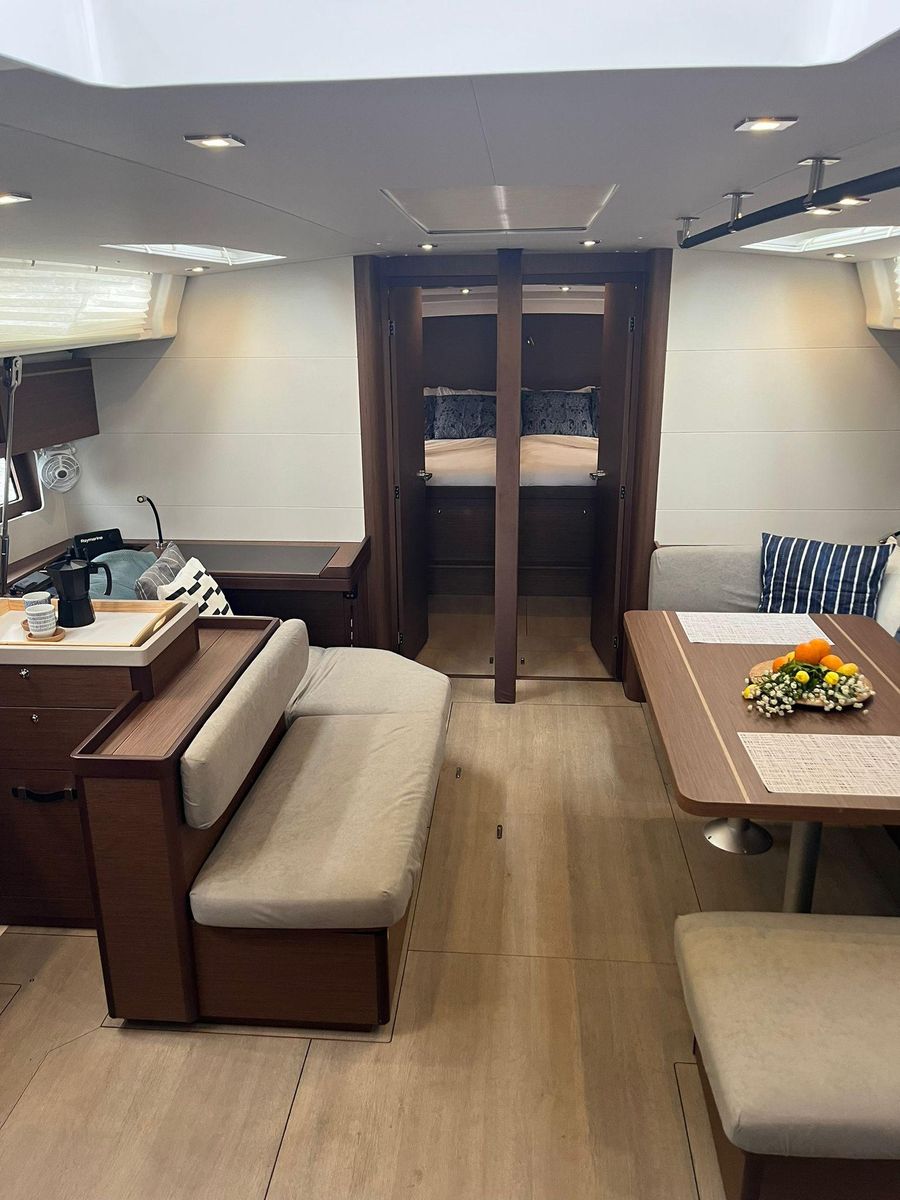 2023 Beneteau 50 