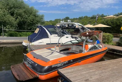 2005 MasterCraft X10