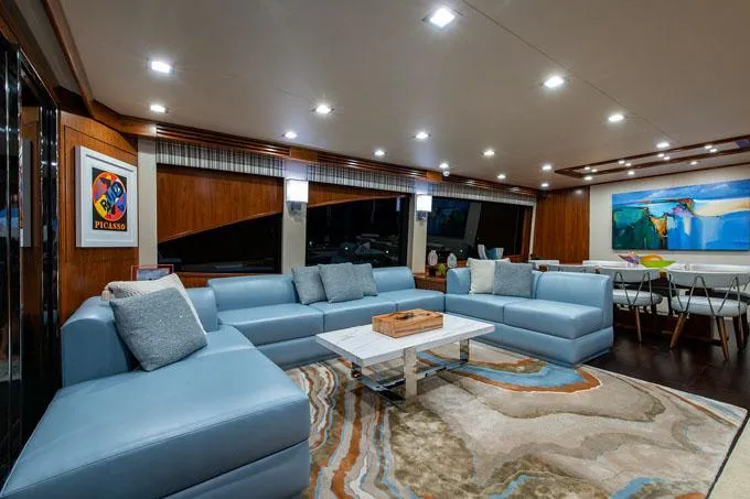 Obsession Yacht Photos Pics Salon Looking to Port