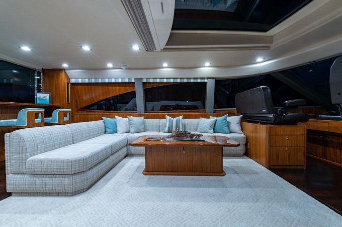 2018 Viking 93 