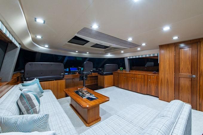 2018 Viking 93 