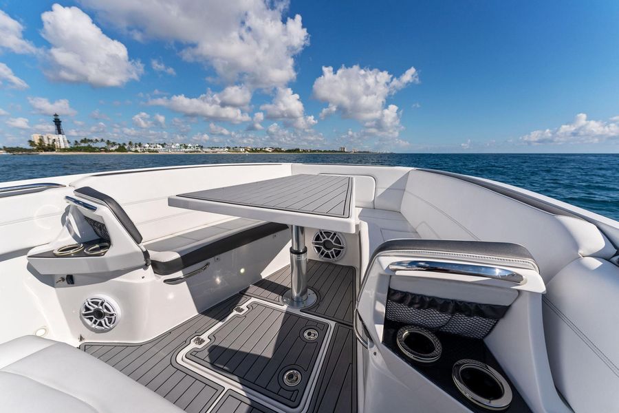 2022 Nor-Tech 390 Center Console